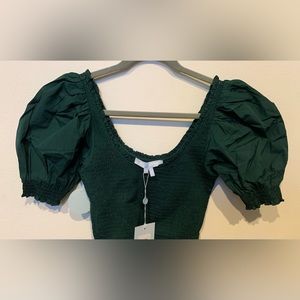 Small hill house Green Aiko top